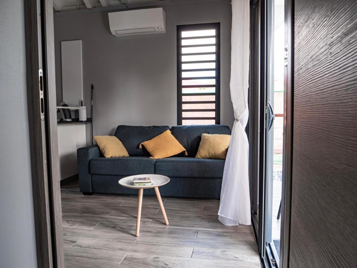 Kokopoirier Villa Terre-De-Haut Luaran gambar